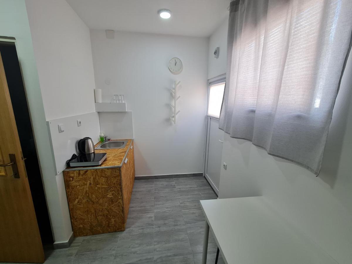 Budget Apartment Lelo Center1 Eszék Kültér fotó